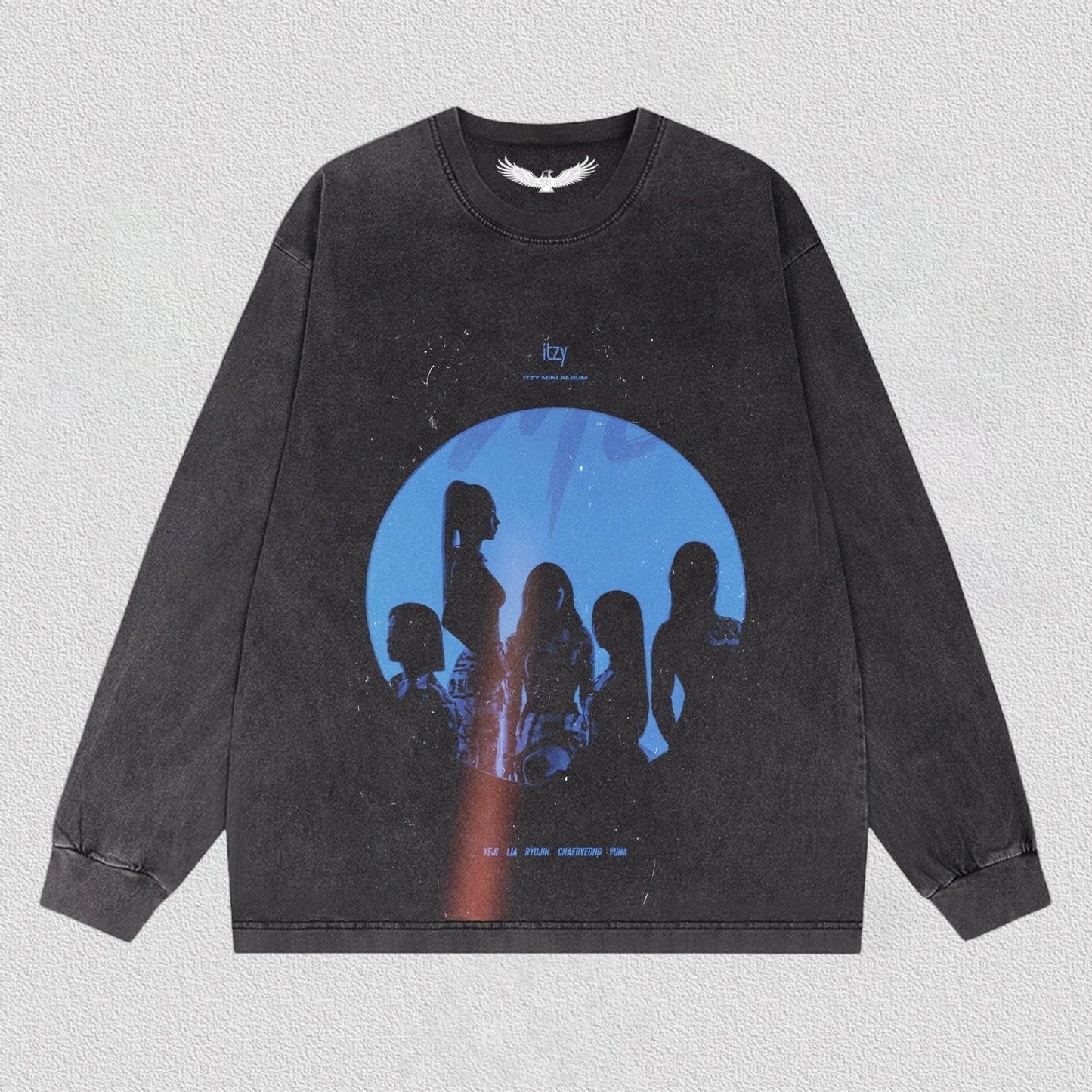 ITZY TEE