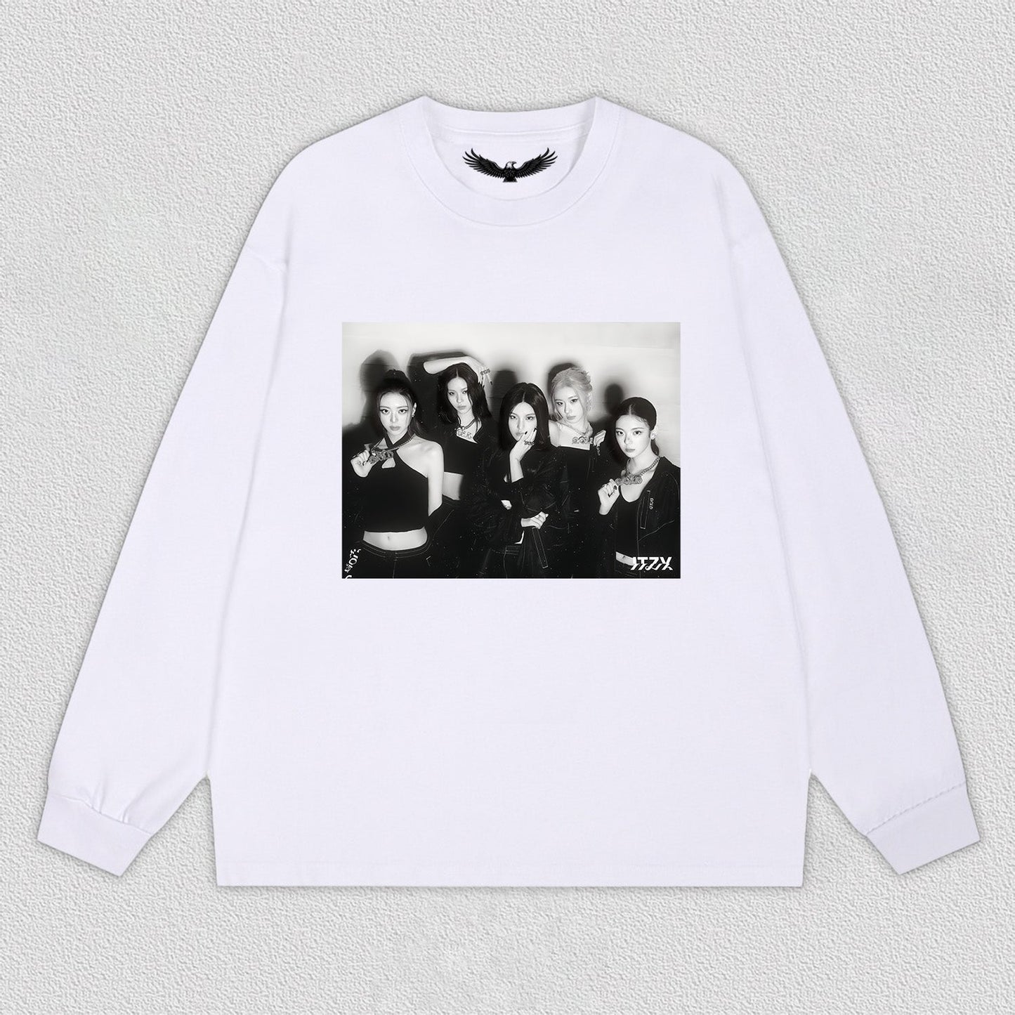 ITZY TEE 2025