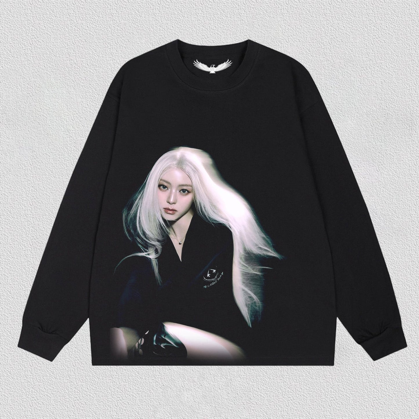 ITZY yuna TEE
